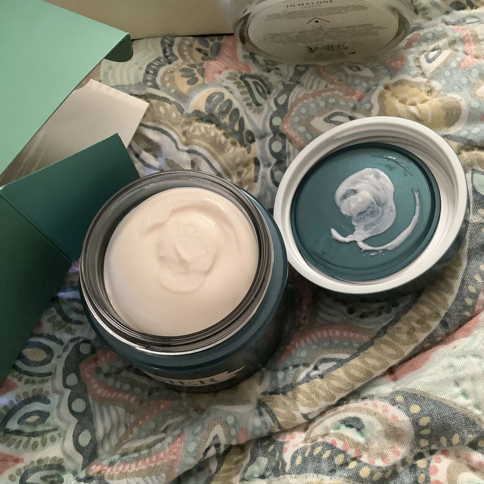 La Mer The Rejuvenating Night Cream 100ml / 3.4oz - Image 2